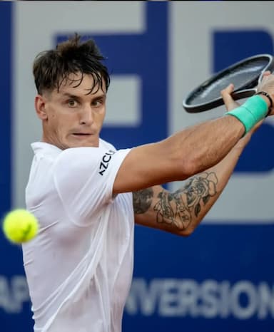 Կամիլո Ուգո Կարաբելի